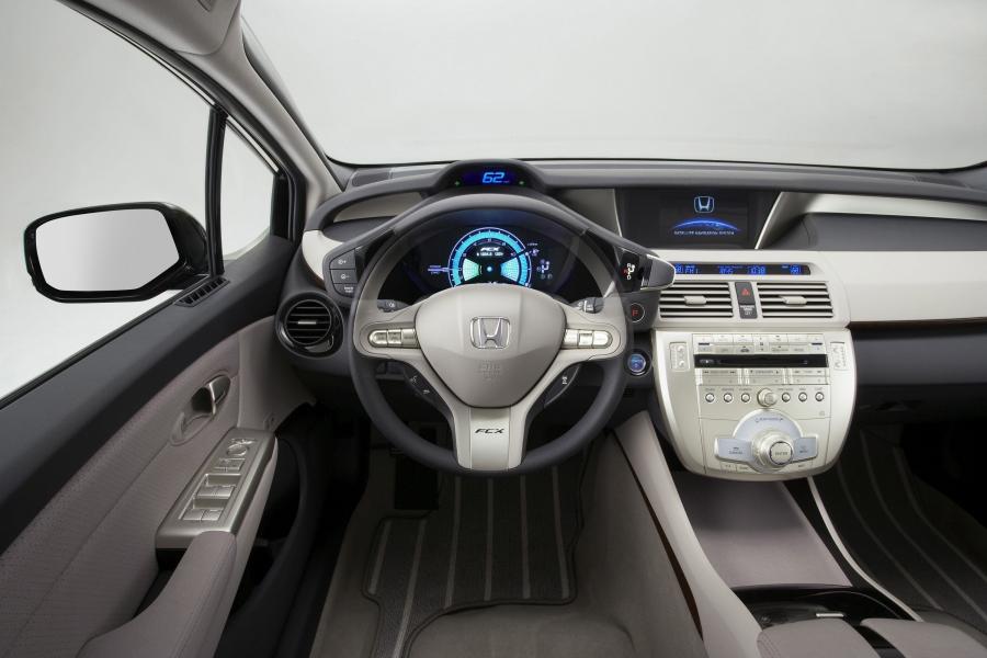  Honda FCX Clarity 2009 года  (EU) (фото 3 из 88)